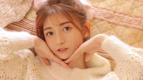 大叔8年狂考20本